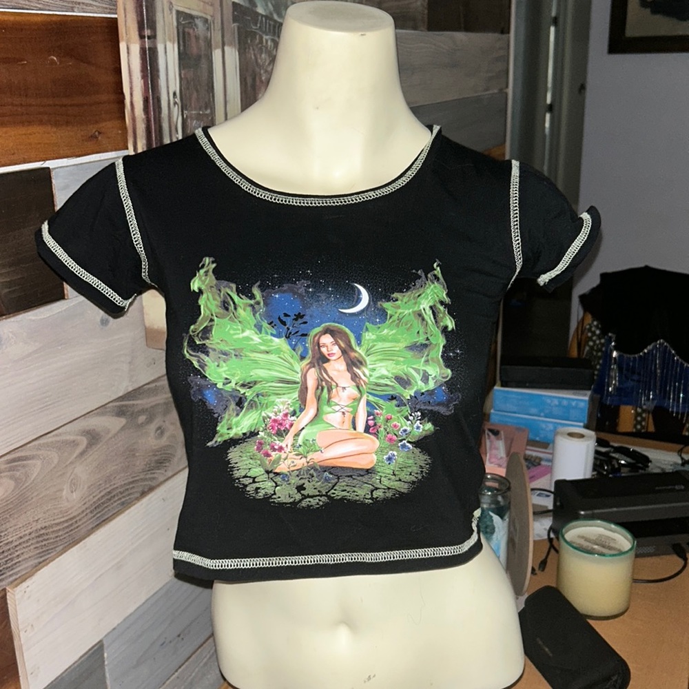 Graphical Cropped Top - small